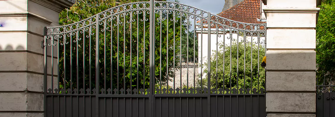 Wooden Swing Gate Repair in Rockford, IL